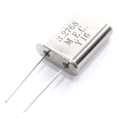 4 Stück Quarz 3.2768 M.E.C / Y 16 - Pro stück 1€ + RECHNUNG