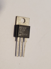 BTA06-600T  STM   Triac 6A  600V