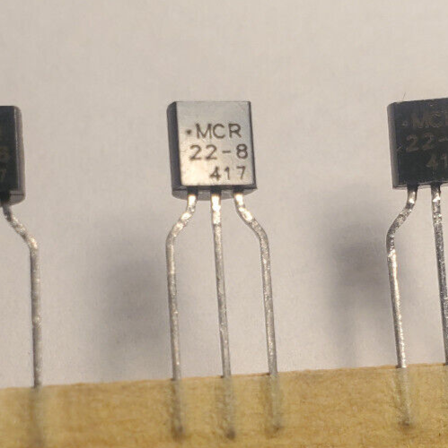 Transistor   MCR22-8